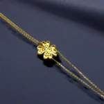 Collier avec Pendentif Trèfle en Or 18K