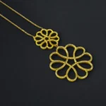 Collier Longue de Fleur Sertie en Or 18K