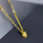 Collier en Or 18K avec Pendentif Tête de Tigre