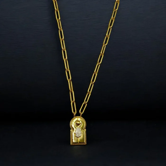Sautoir en Or 18K – Une Réminiscence des Portes Anciennes