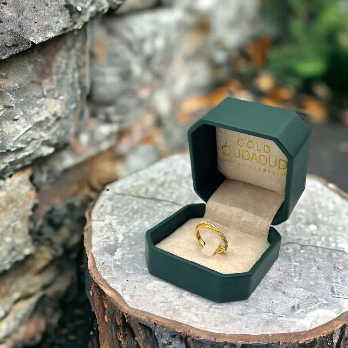 Bague Élégante Serti en Or 18K