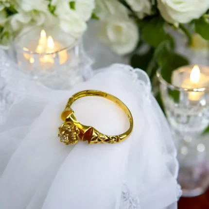 Bague Solitaire en Or Jaune 18k