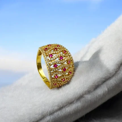 Somptueuse Bague en or 18k Sertie