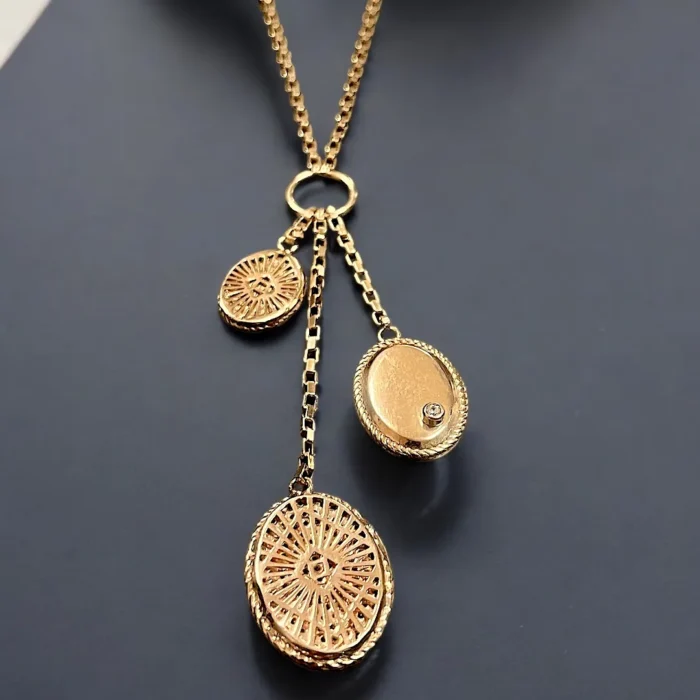 Sautoir en Or Rose 18K avec 3 Pendentifs Ovales Élégants