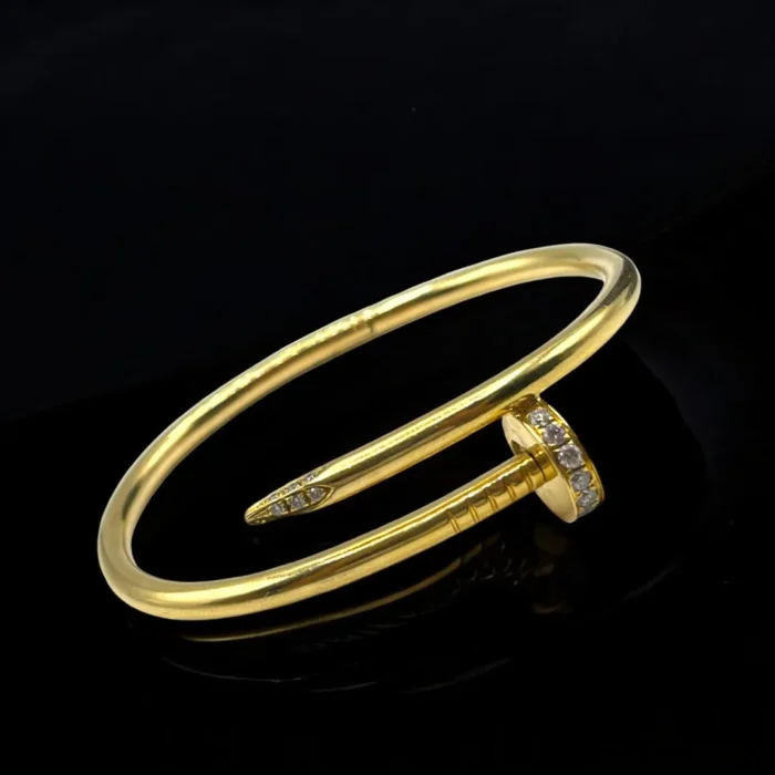 Bracelet Clou en Diamant