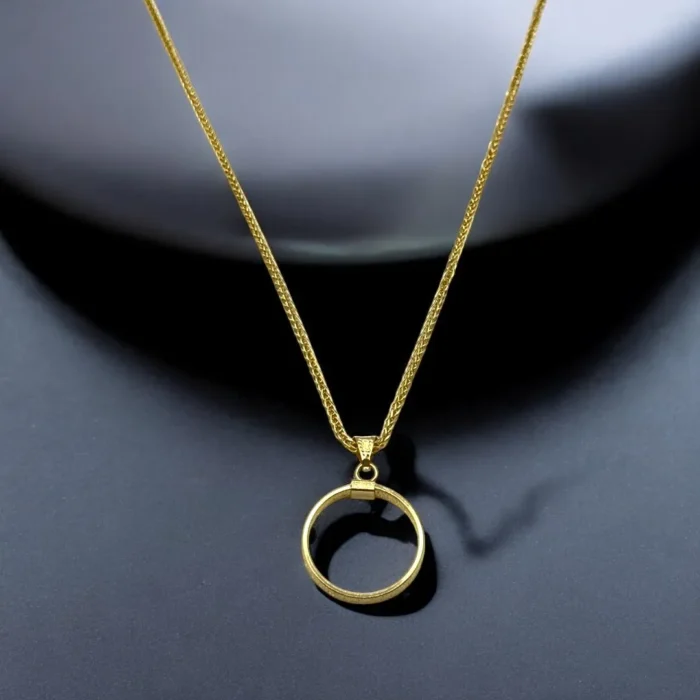 Chaîne Élégante avec Pendentif Rond