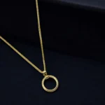 Chaîne avec Pendentif Rond en Or 18K