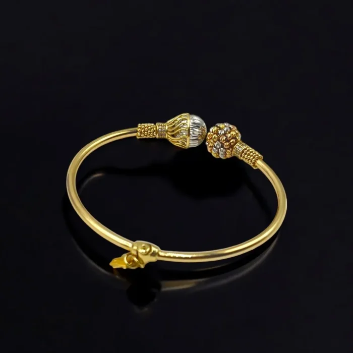 Bracelet Élégant en Or 18K