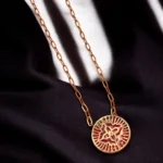 chaîne avec Pendentif Rond en Or Rose