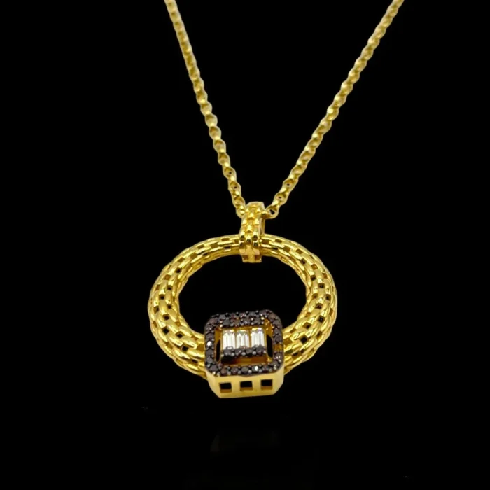 Chaîne en Or Jaune 18K avec Pendentif