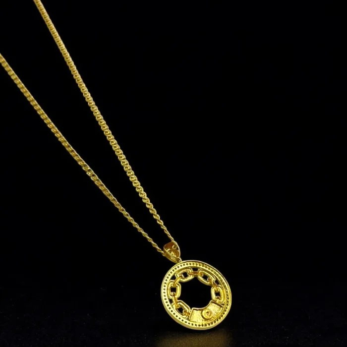 Superbe Chaîne Pendentif en Or 18K