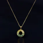 Chaîne Pendentif Rond Émaillé Vert en Or 18K