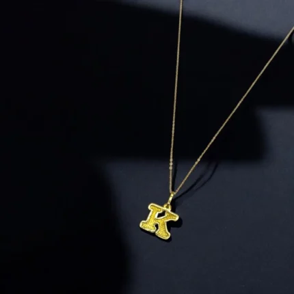 Chaîne Pendentif Lettre K en Or Jaune 18K