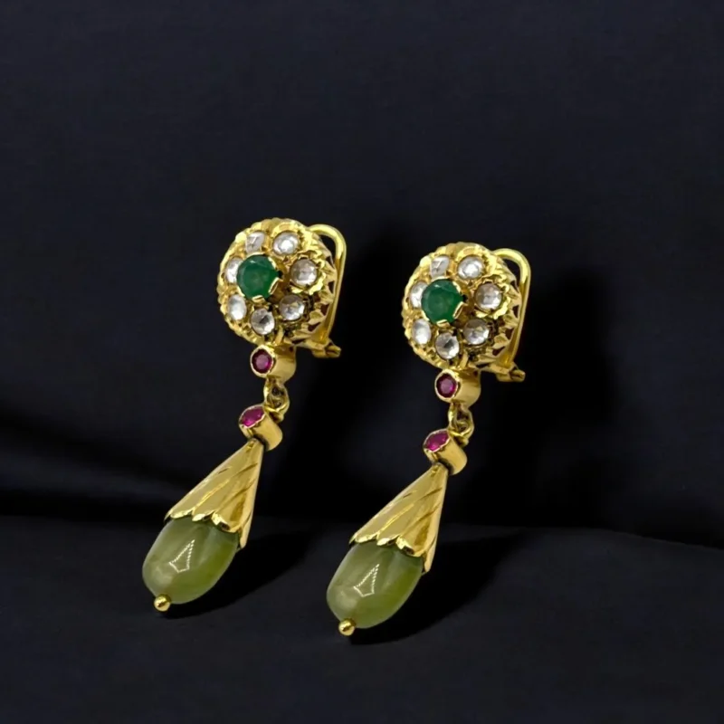 Boucles d’Oreilles Traditionnelles en Or 18K