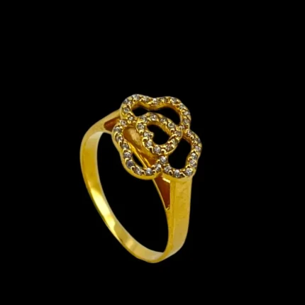 Élégante Bague Florale en Or 18K